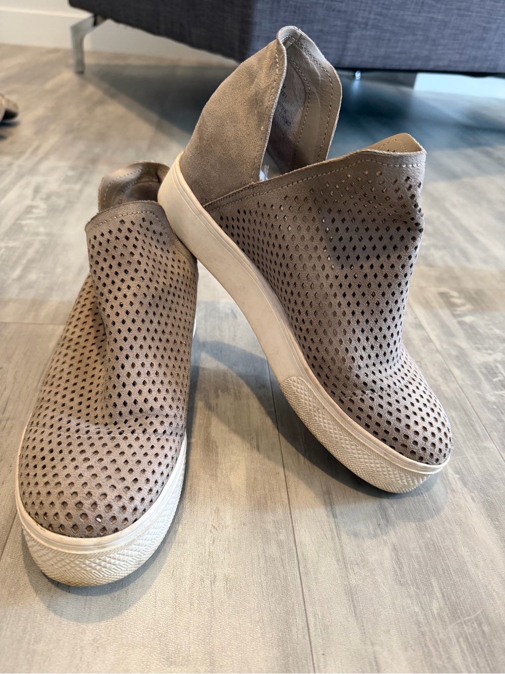 Steve Madden Wrangle Wedge Sneaker